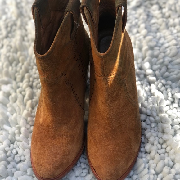 💕Joie suede ankle bootie sz 6 💕 - Picture 5 of 8